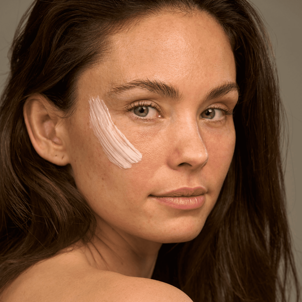 Apeer 24 hr cream, O'skin Clinic.