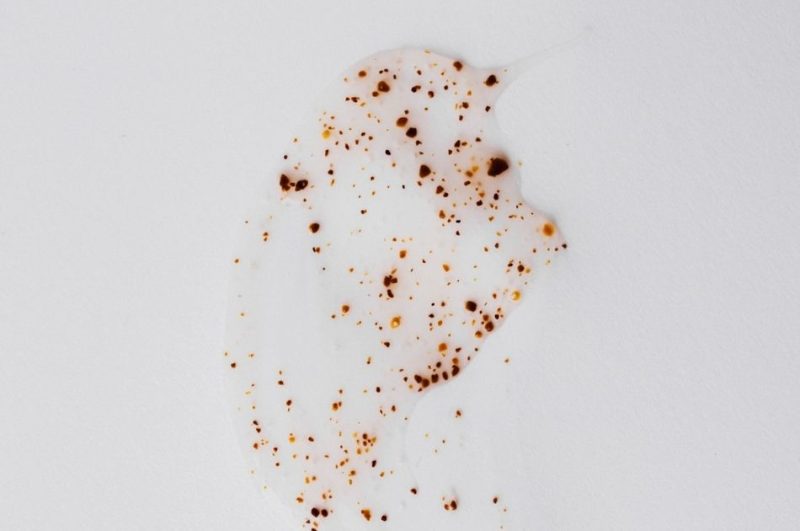 Apeer Renewing Body Scrub